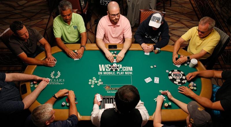 Play Poker with Chips at Home